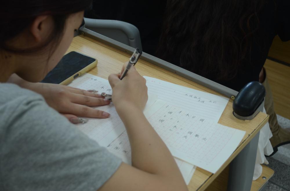 光速体育APP下载
