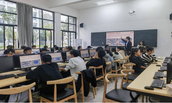 光速体育客户端图片