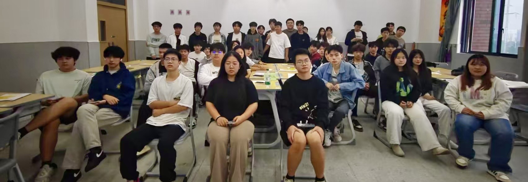 光速体育平台